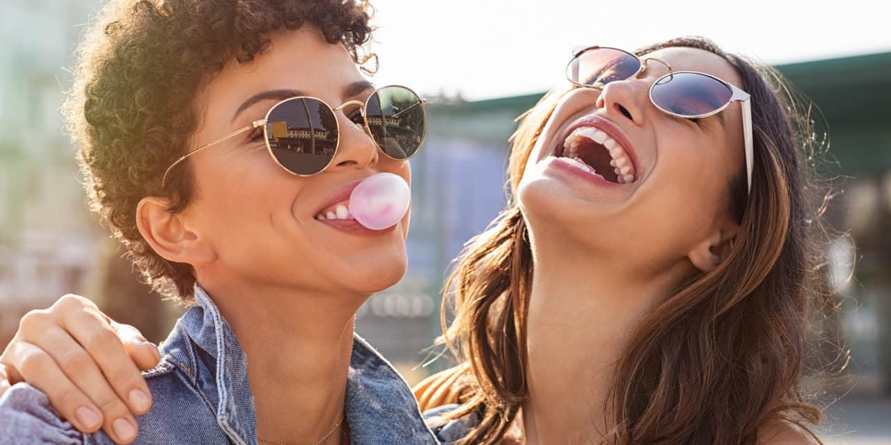Zijn vrouwen minder grappig dan mannen? Nee, hun humor heeft een andere functie