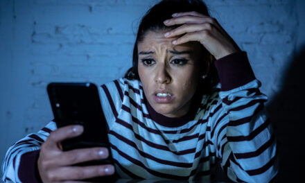 Helft vrouwen zijn slachtoffer van online intimidatie