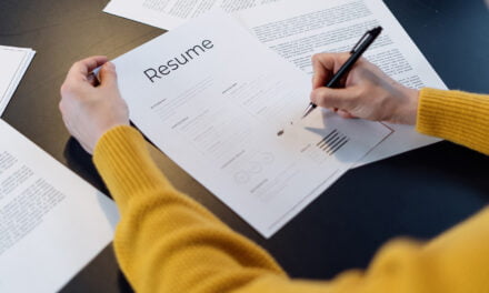 Wat zegt het taalgebruik op je cv over jouw gender?