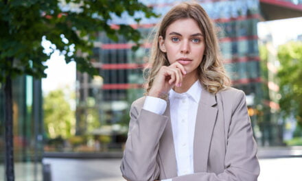 Veel vrouwen in het bedrijfsleven stromen uit