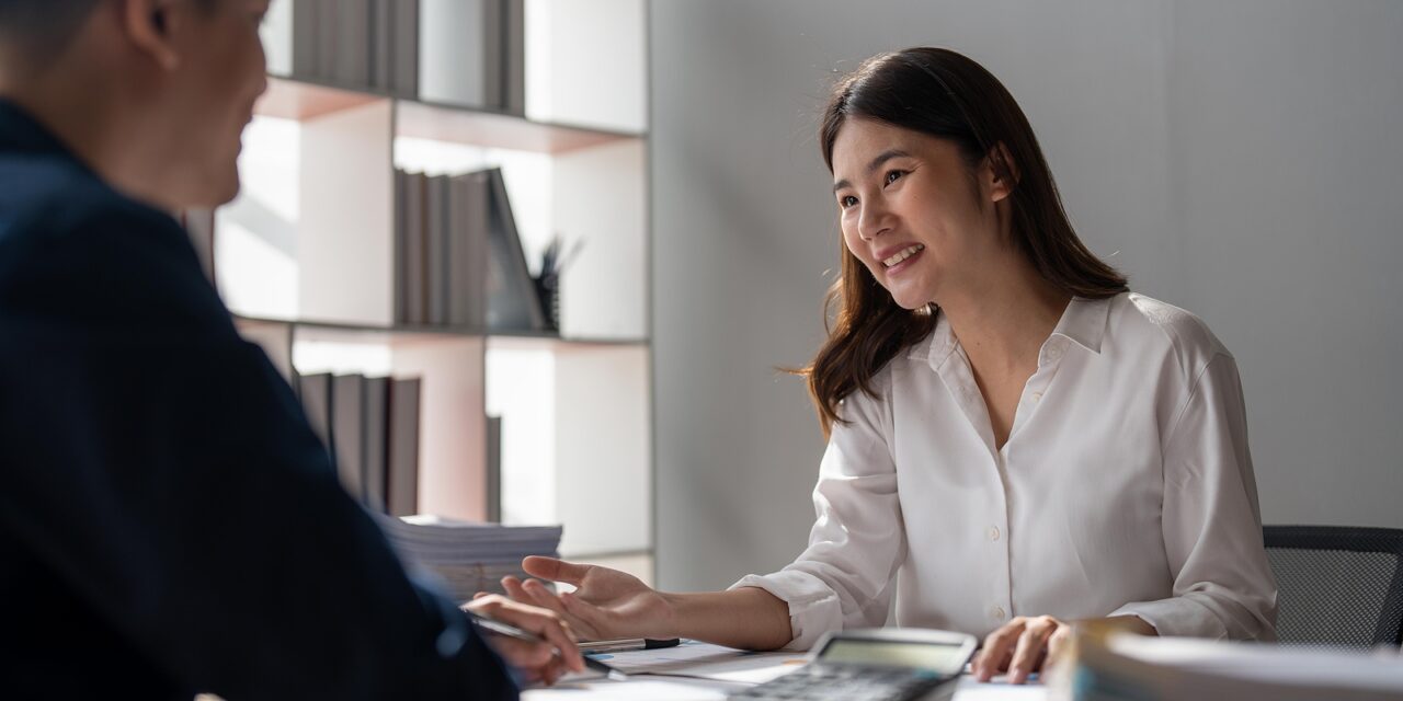 We geven vrouwen te aardige feedback: zo kan het anders