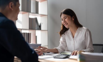 We geven vrouwen te aardige feedback: zo kan het anders